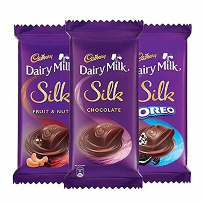 Cadbury Dairy Milk Silk Small Chocolates Combo (2 x Silk Plain 60g, 2 x Silk Oreo 60g and 2 x Silk Fruit and Nut 55g)