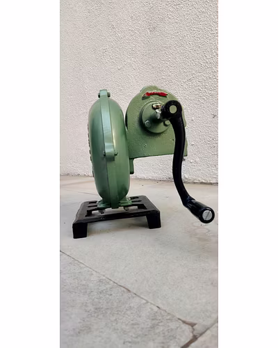 Hand Crank Blacksmithing Forge Blower, Cast Aluminum Manual Mini Blower no 25-3