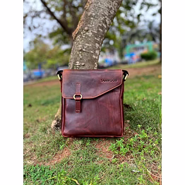vintage leather flap crossbody bag