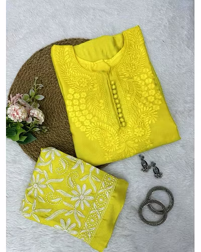 💃🏻💃🏻 Elegant Muslin Suit with Thred Work, 40&quot; Length, 0.700 GRM Weight, Size up to 42 (Free size) and 👖👖 Stylish Havy Reyon Pent with Thred Work, 40&quot; Length, Full Stiched with Elastic (up to 42) Size-Yellow-1