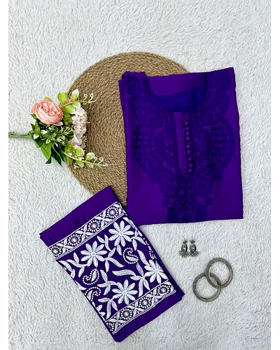 💃🏻💃🏻 Elegant Muslin Suit with Thred Work, 40&quot; Length, 0.700 GRM Weight, Size up to 42 (Free size) and 👖👖 Stylish Havy Reyon Pent with Thred Work, 40&quot; Length, Full Stiched with Elastic (up to 42) Size-Purple-4