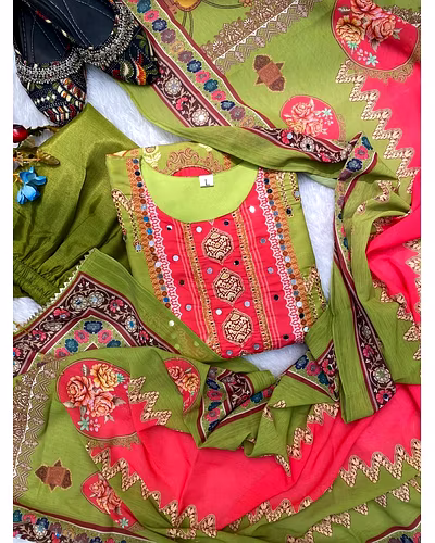Elegant Maslin 4-Piece Set with Printed Real Mirror Work &amp; Samosa Lace Dupatta-Pista-L-4