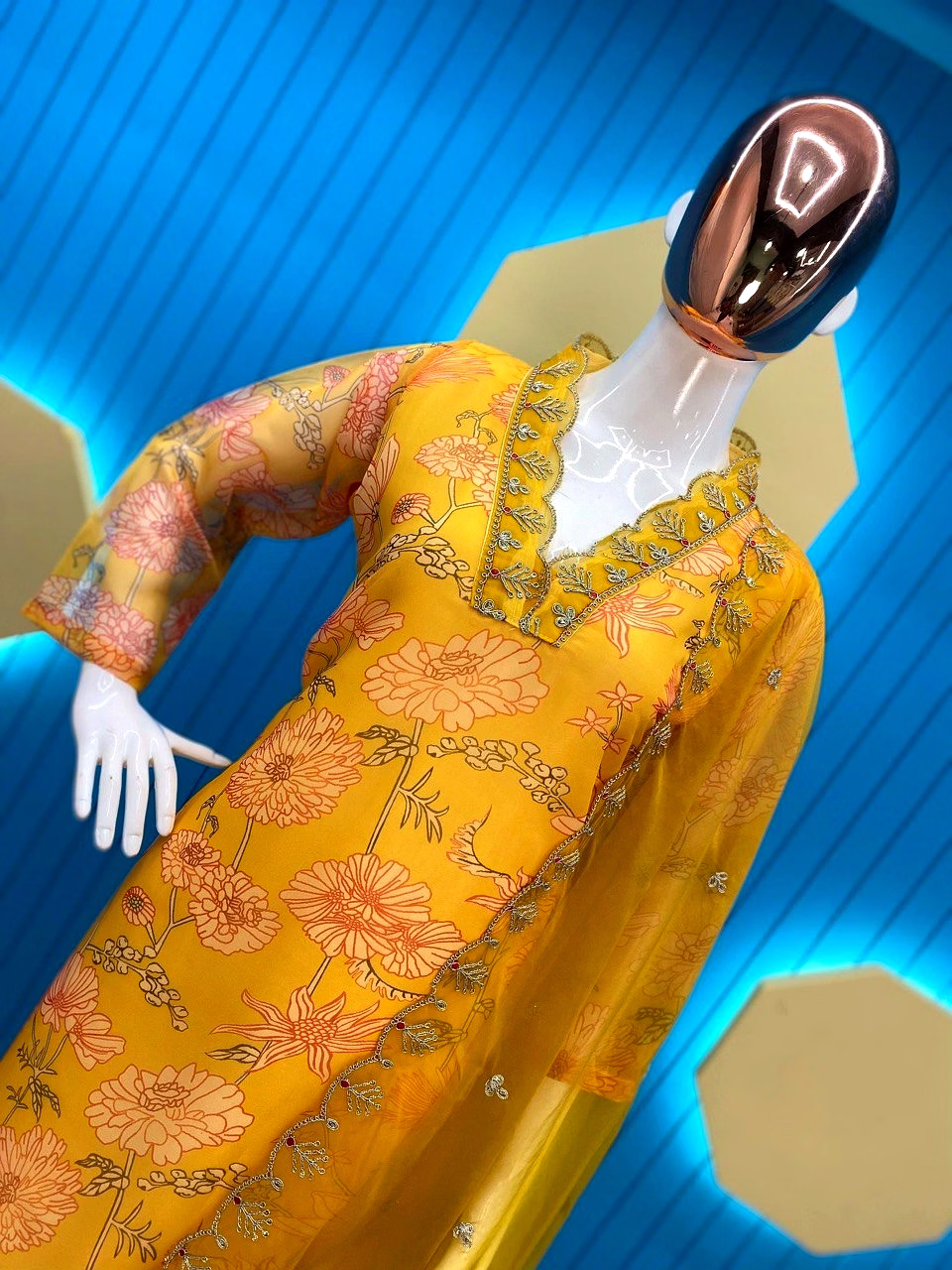 Elegant Printed Organza Top with Sequin Embroidery, Micro Cotton Inner, Micro Silk Pant, Dupatta image 2