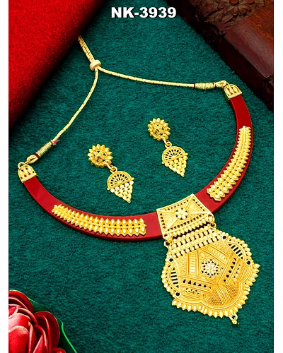 Elegant Traditional Jewelry for Festive Indian Celebrations-LOX3939