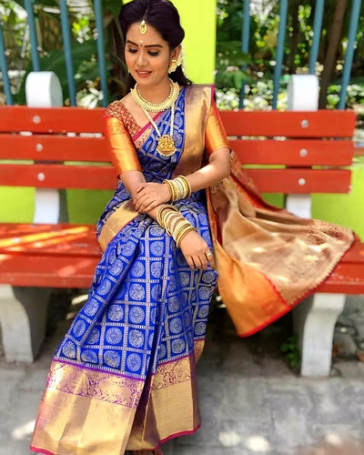 Kanchipuram Handloom Silk Saree with Rich Zari Pallu Border and Figure Design-PCFkanan-Blue
