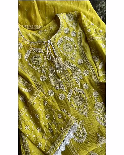 Silk Elegance: Embroidered Set with Lace Details-Yellow-5