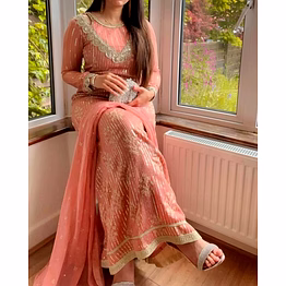 ynf faux georgette sequined outfit with matching dupatta