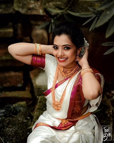Soft Lichi Silk Saree with Heavy Jaquard Border &amp; Rich Pallu - Trendy &amp; Light Weight-SRIDoli-White