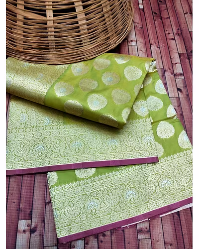 Kanchipuram Pure Silk Handloom Saree with Silver and Gold Jari-Pista-1