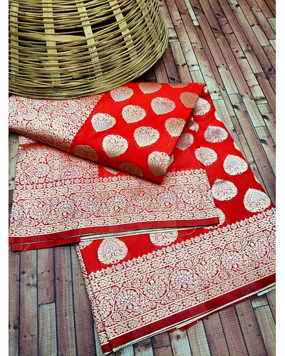 Kanchipuram Pure Silk Handloom Saree with Silver and Gold Jari-Red-1