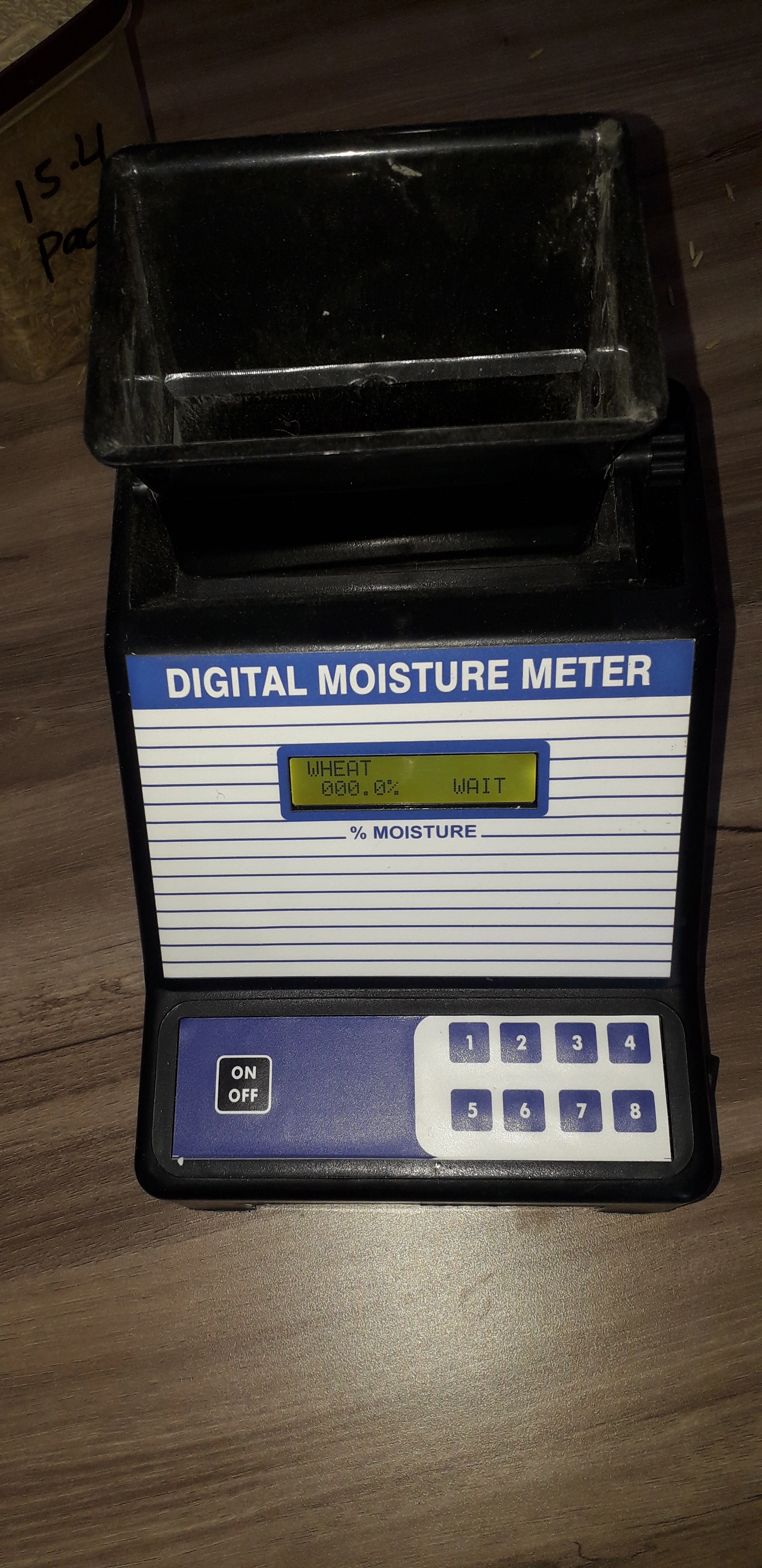 moisture meter-12610982