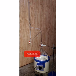 borosilicate glass clevenger apparatus with 1000 ml flask, 10 ml clevenger & liebig condenser