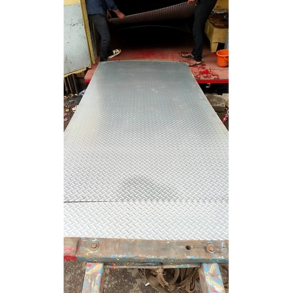 Stainless Steel 316 Chequered Plate-1
