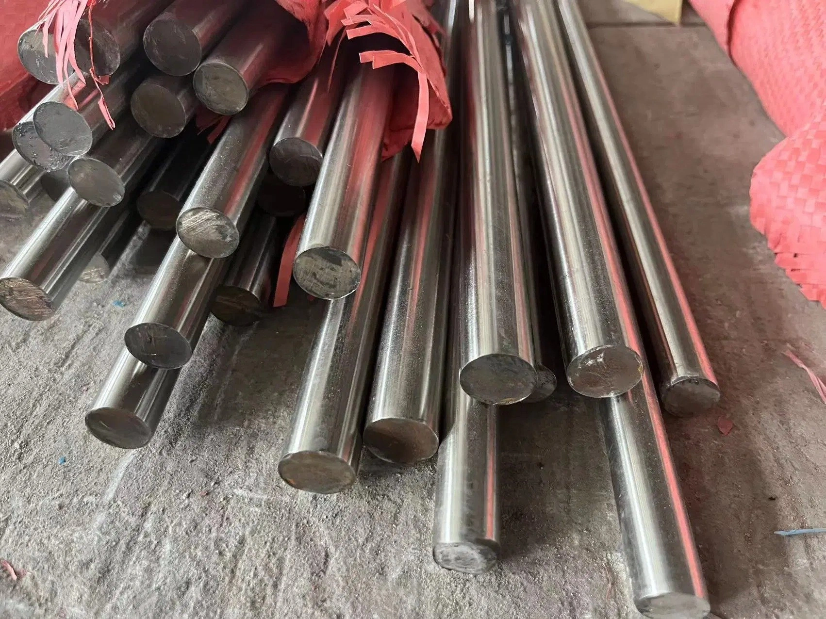 Stainless Steel Round Bars 310-4