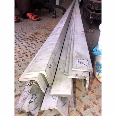 stainless steel angle 304l