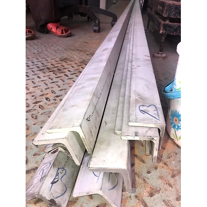 Stainless Steel Angle 304L-12634334