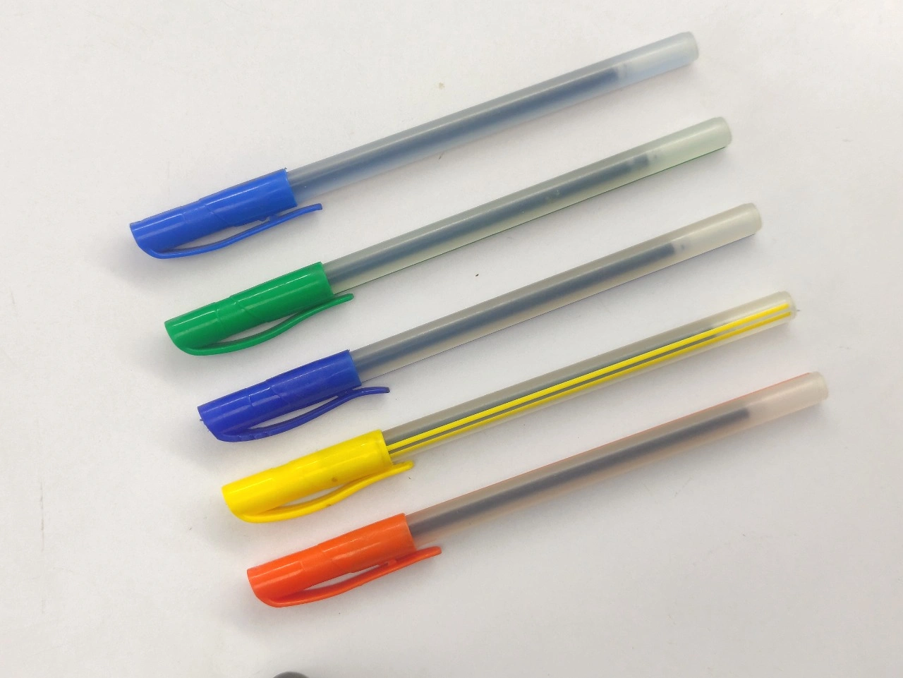 USE AND THROW BALL PENS-3