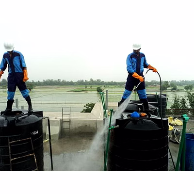 professional water storage tank cleaning and sanitization service