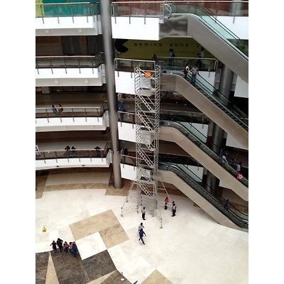 Extra Reach Aluminum scaffolding-12622642