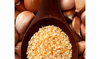 Dehydrated Garlic (Flakes/granules/powder)
