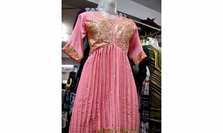 Women Kurta / Dress