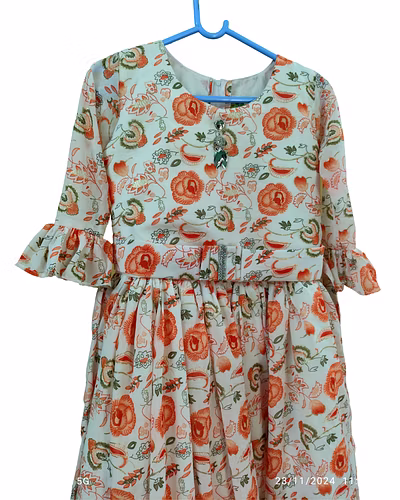 Women Kurta / Dress-3