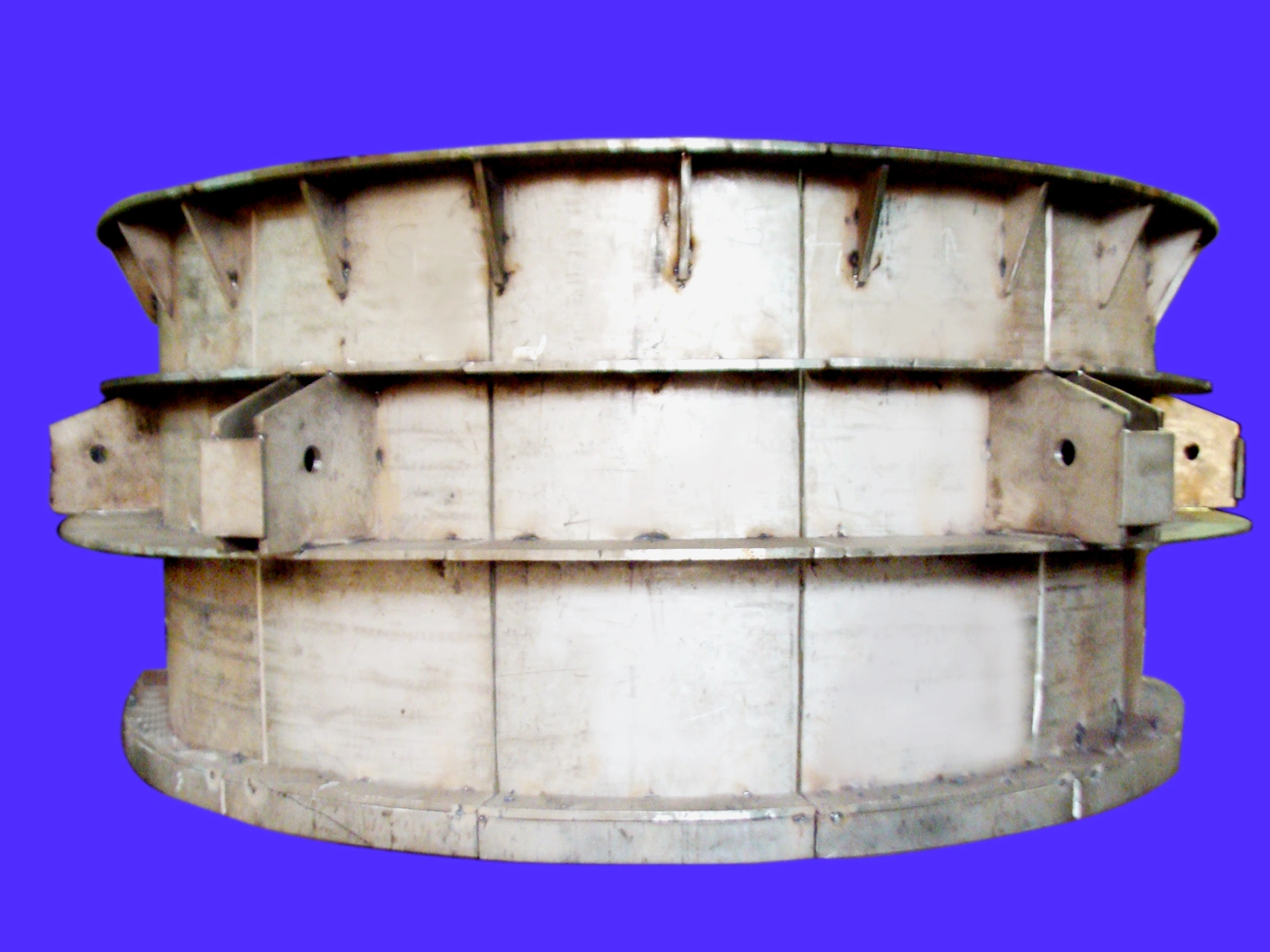 Fabrication — SS, MS, MSRL Tanks &amp; Other Equipment-3