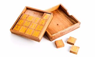 Wooden Magic Square Board - Fifteen Puzzle Game
