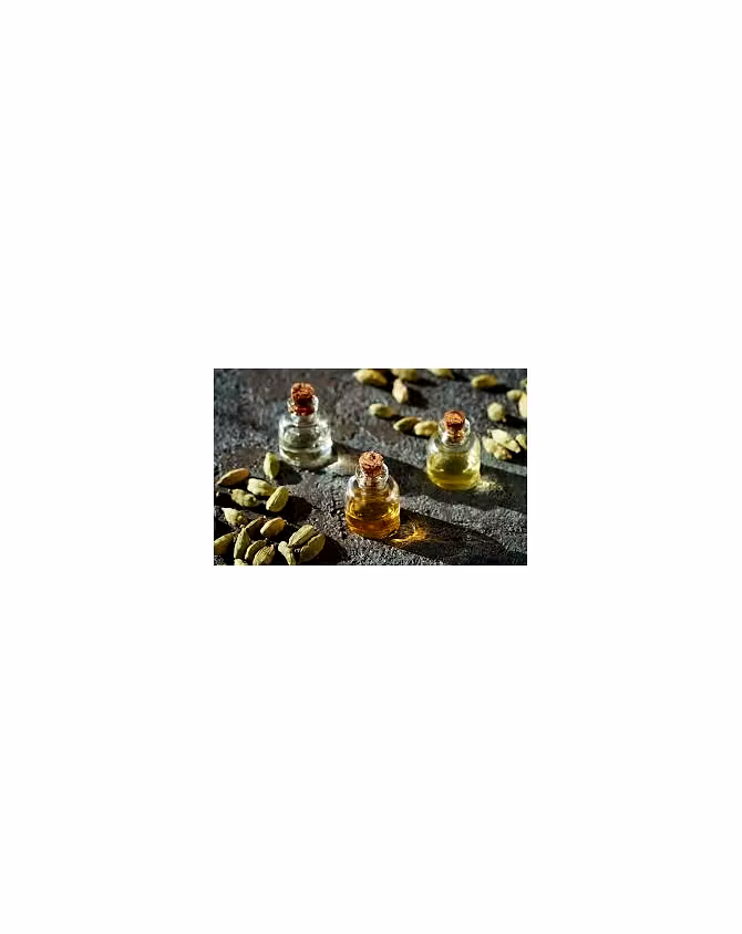 Cardamom Essential Oil-4