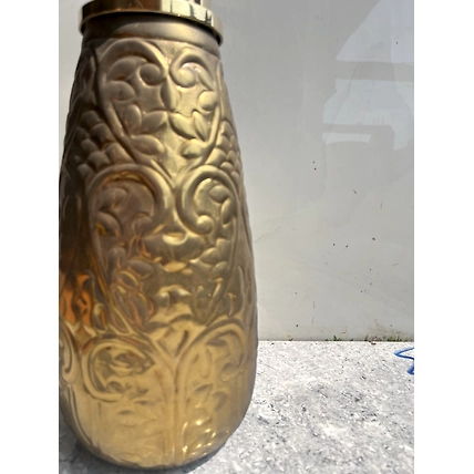 Exquisite Handcrafted Golden Decor – Luxurious Home Accent for Elegant Interiors-1