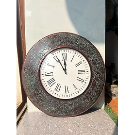 Elegant Red and Black Mosaic Clock – Stylish Timepiece for Modern Interiors