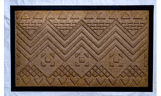 THREE V-CUT DESIGN