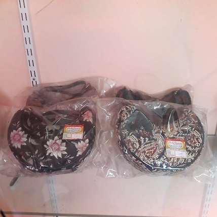 Pouch and Hand Bags-1