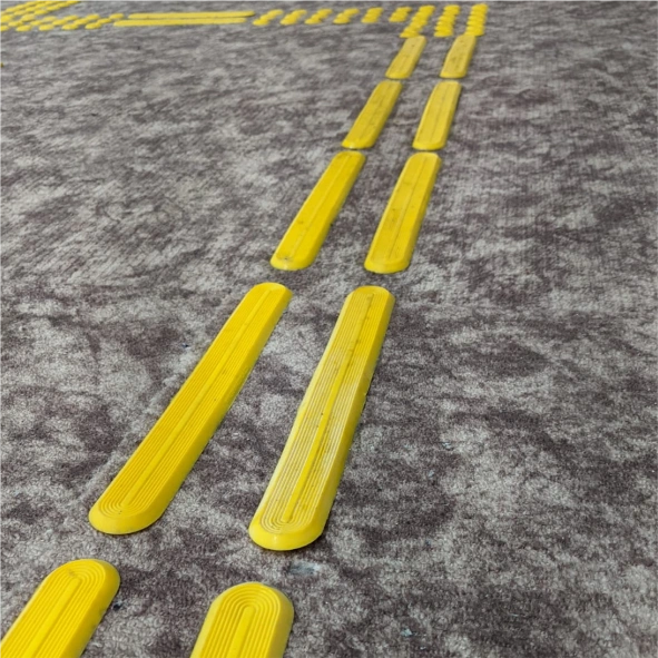 Pu tactile strip self adhesive yellow-3