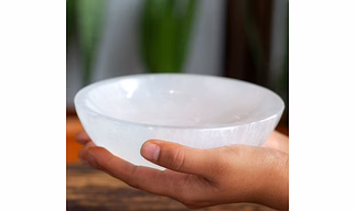 Selenite bowl