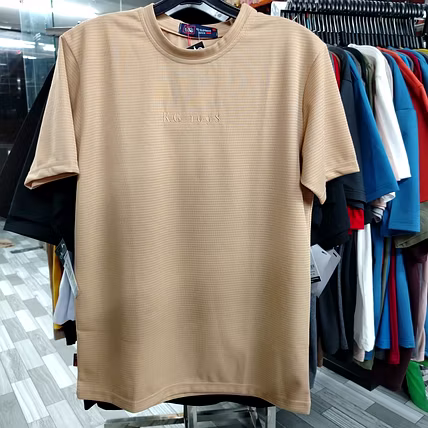T-Shirt-1009725-232c522e