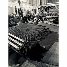 wiremesh ,vibrating screens & conveyor rollers
