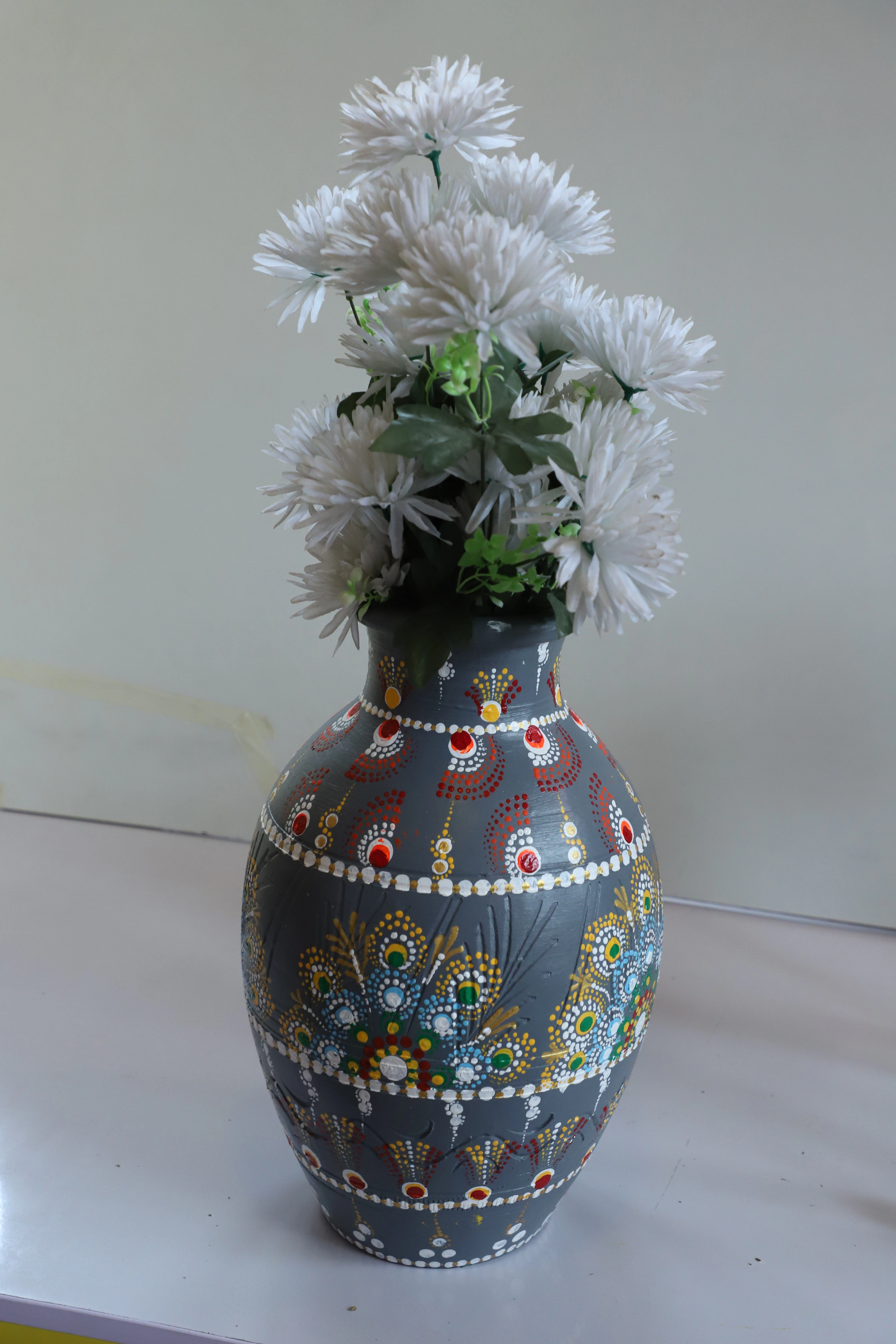 Hand-Painted Clay Vase – Artisan Crafted Beauty-1