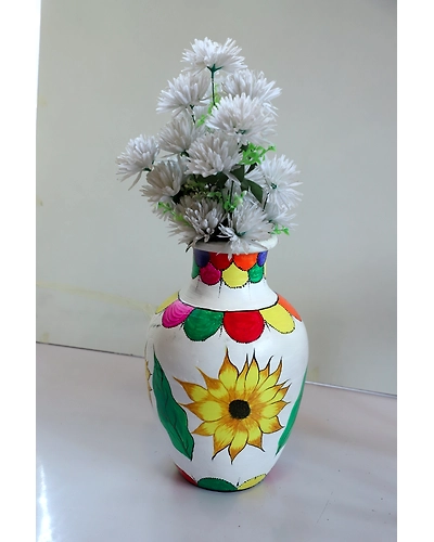 Hand-Painted Clay Vase – Colorful &amp; Unique-1
