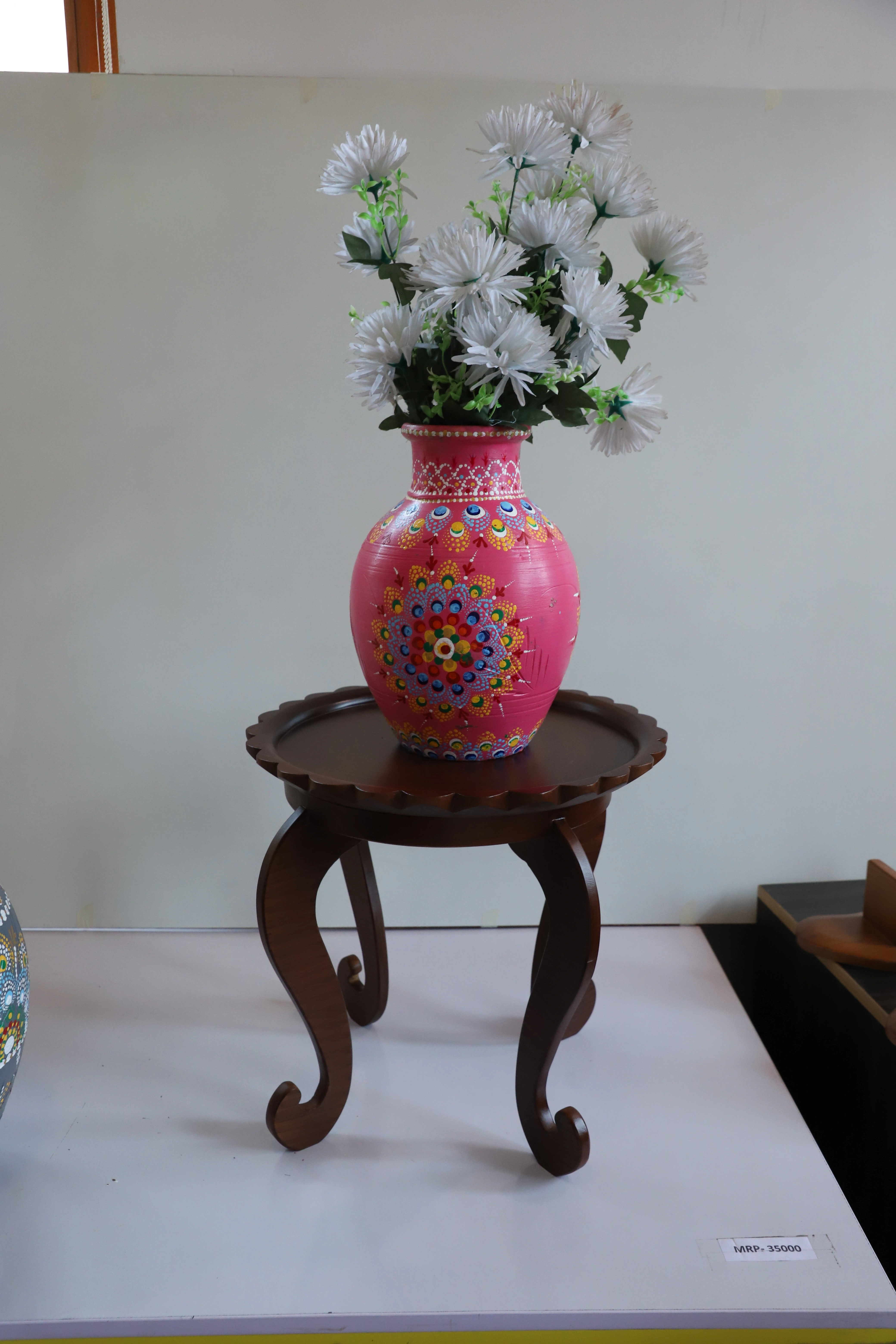 Hand-Painted Clay Vase – Artistic &amp; Elegant-12643271