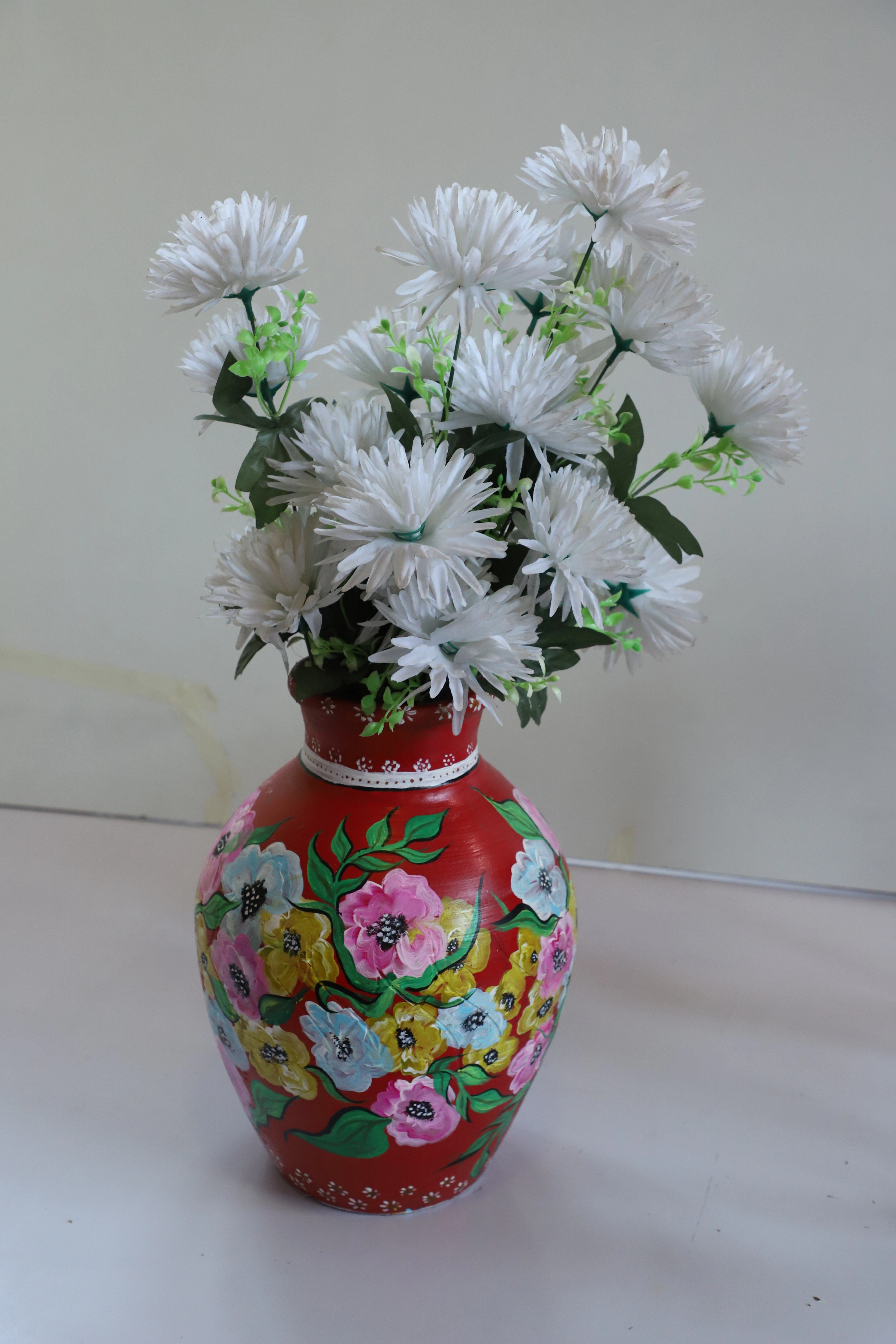 Hand-Painted Clay Vase – Unique &amp; Colorful Artistry-1