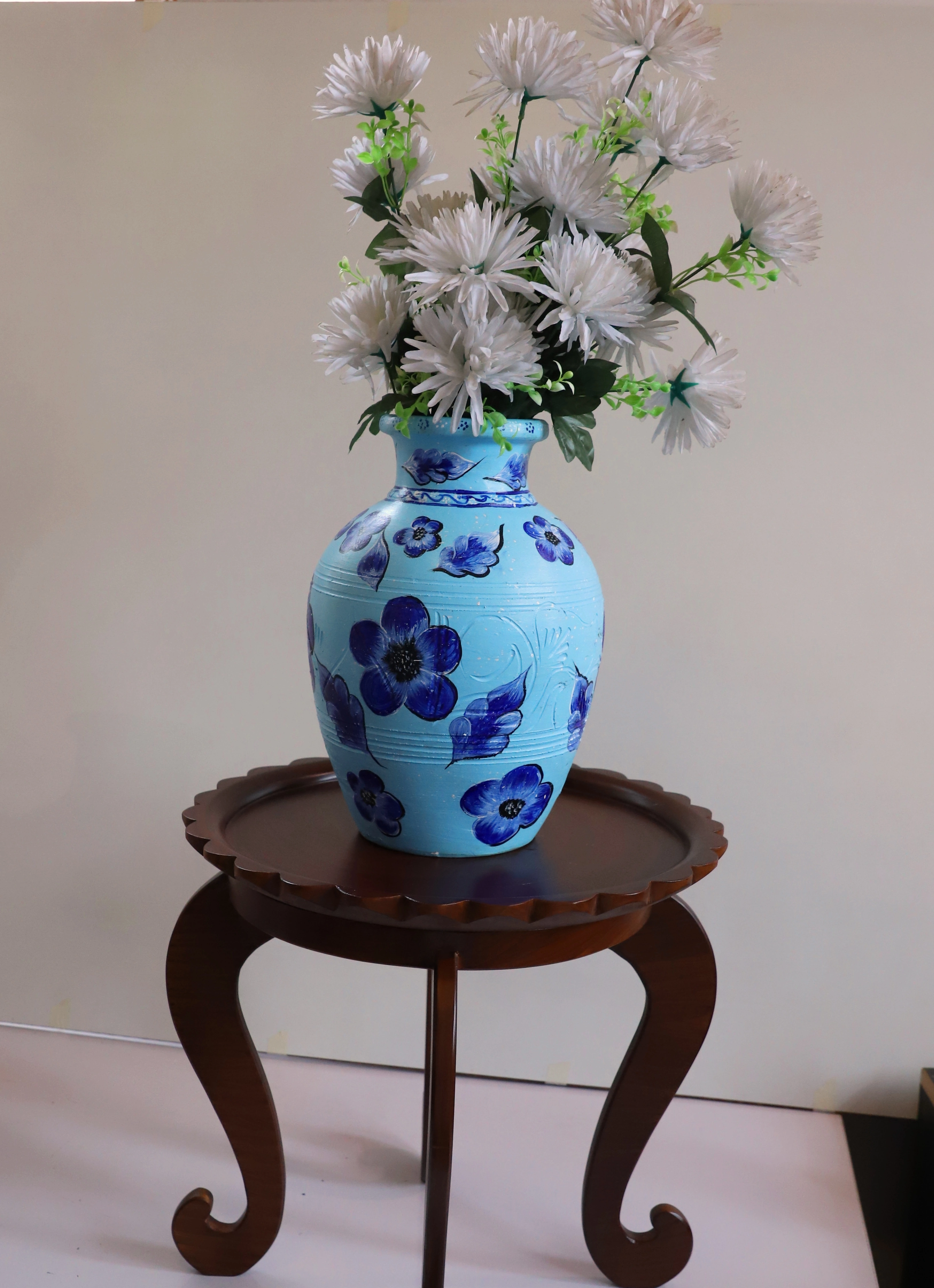 Hand-Painted Clay Vase – Artistic &amp; Timeless-12643871