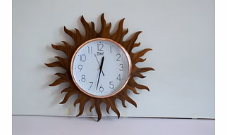 Eco-Friendly Wooden Watch – Sleek & Sustainable