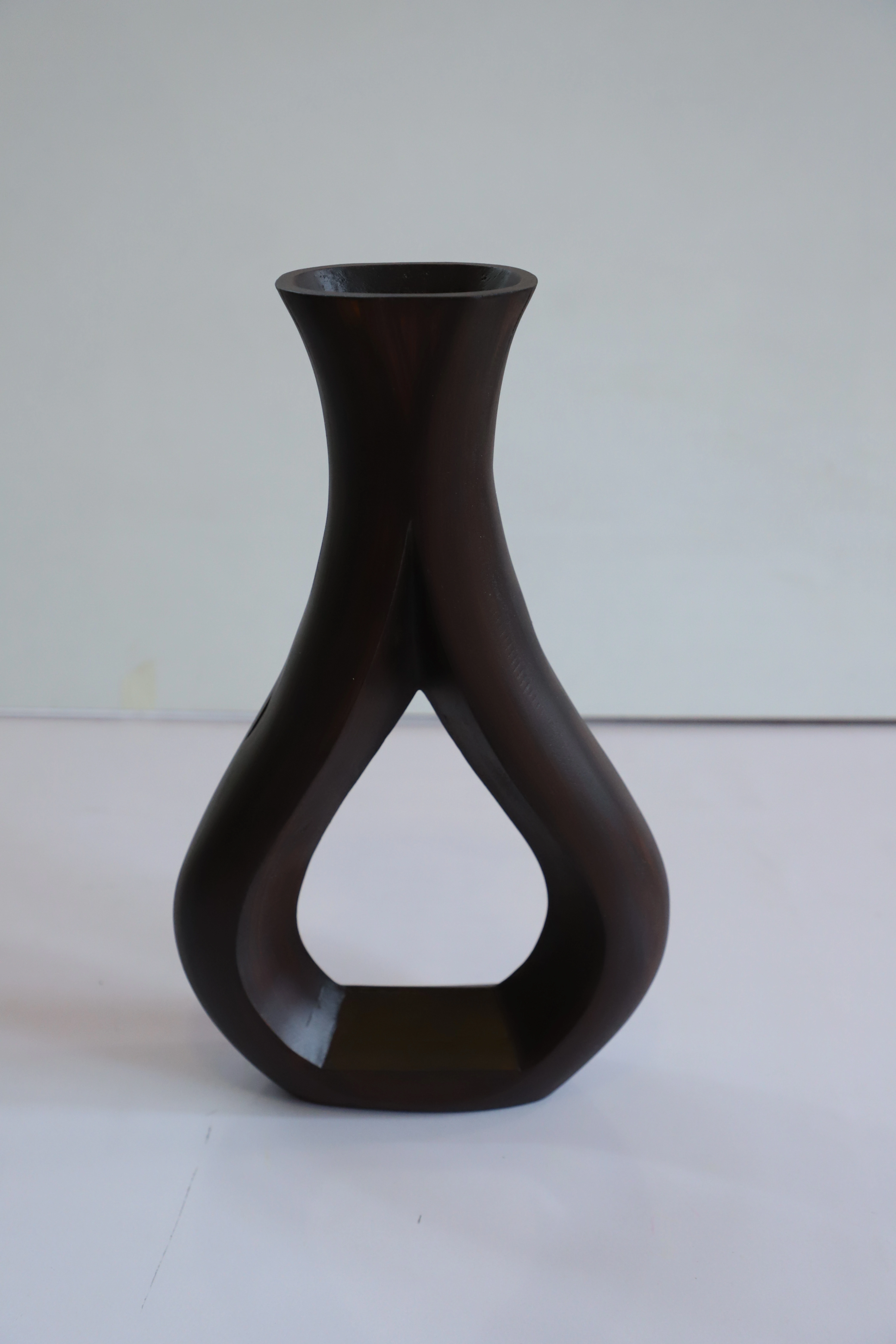 Rustic Wooden Vase – Artisan Crafted Elegance-1