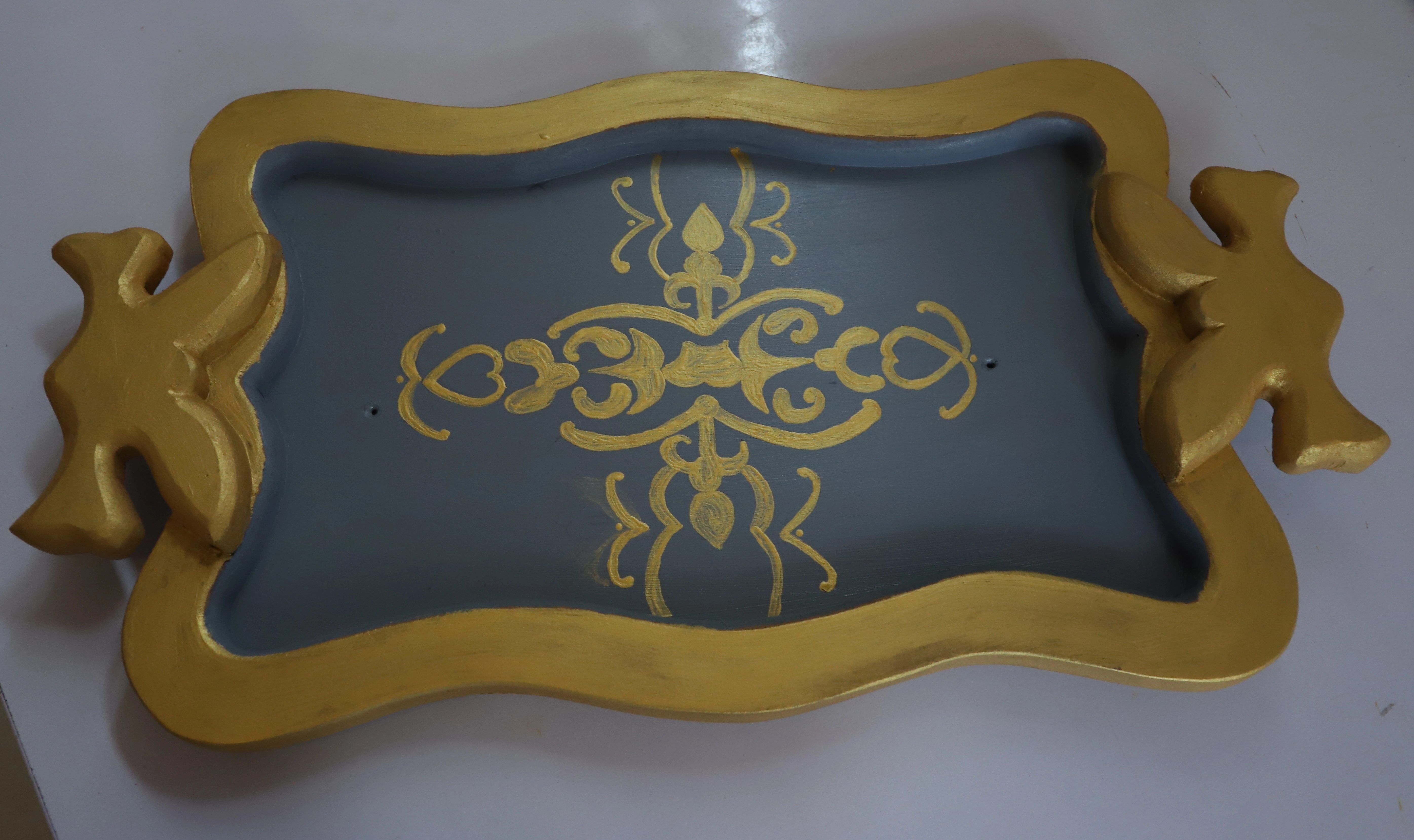 Colorful Hand-Painted Wooden Tray: Artisanal Elegance for Your Home-2