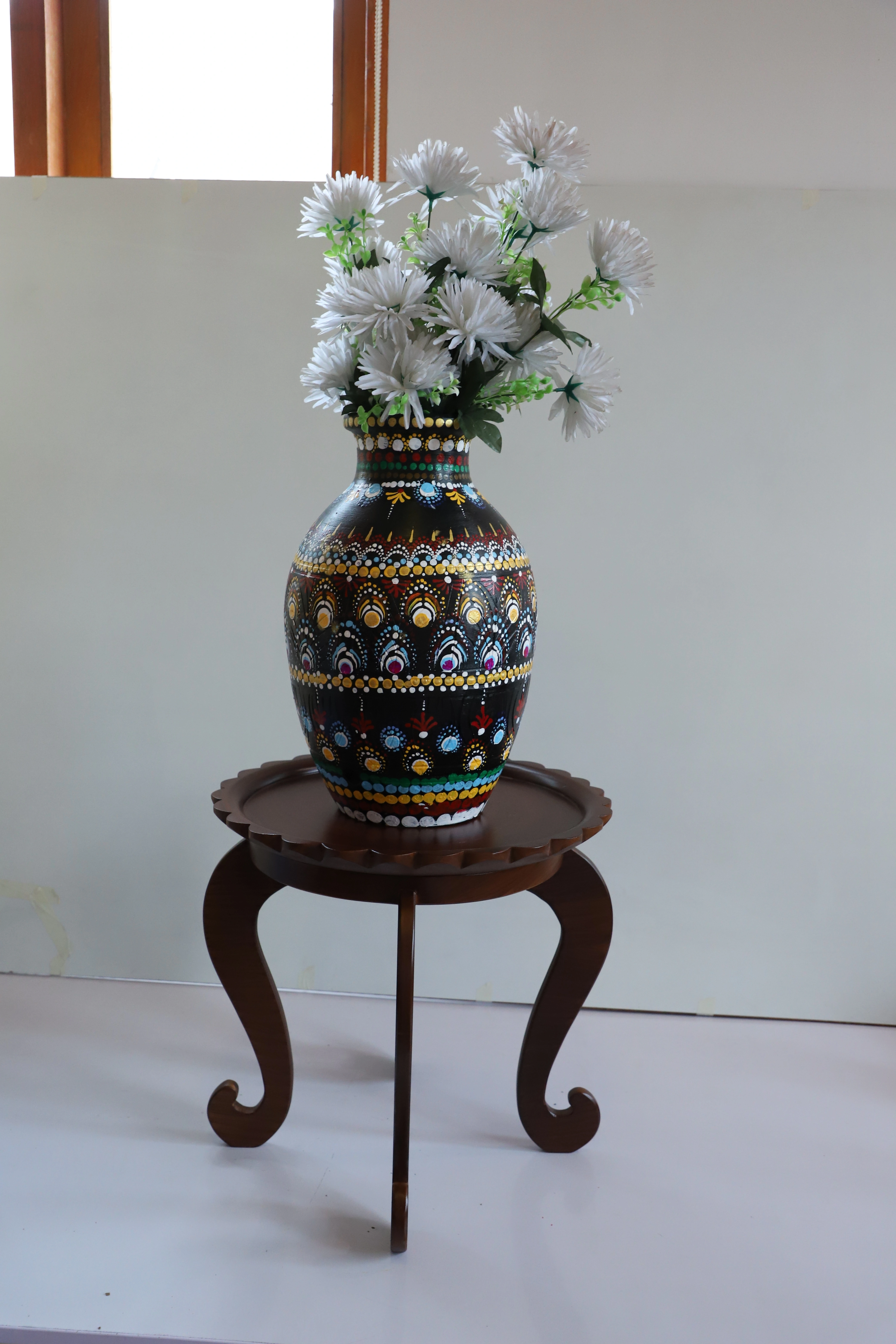 Hand-Painted Clay Vase – Artistic &amp; Unique-2