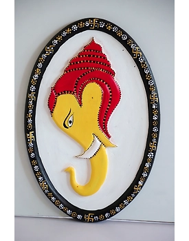 Wall Hanging: Elegance in Detail