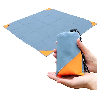 Pocket Blanket-2