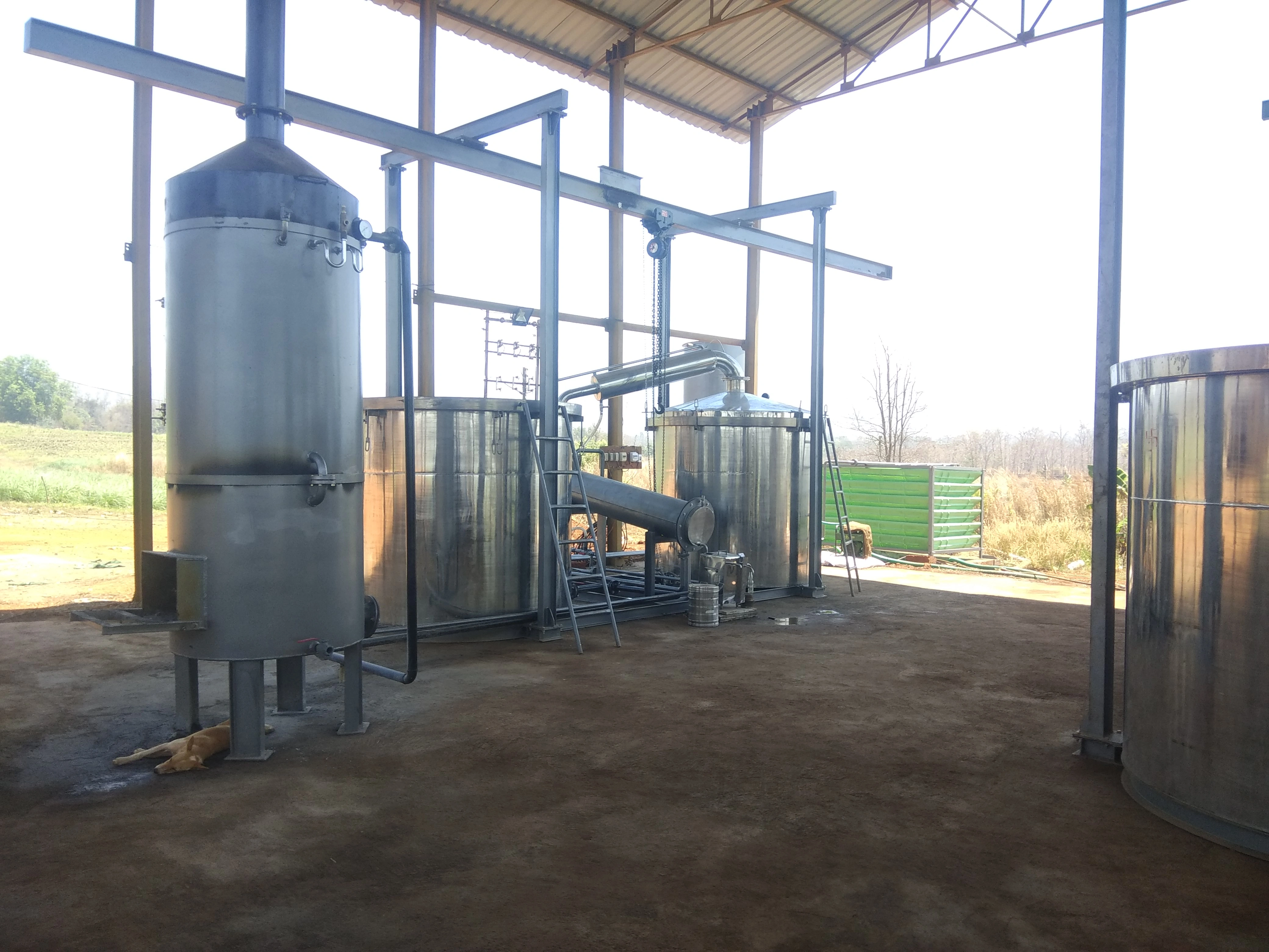 Turmeric Oil Steam Distillation plant manufacturers-2