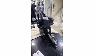 Hydraulic valves and pumps